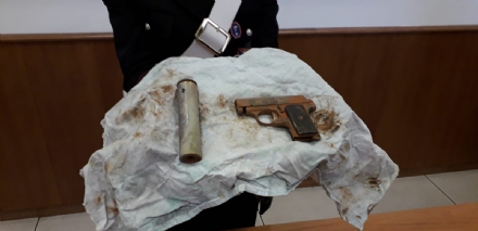 MONCALIERI - La pistola usata per uccidere Umberto Prinzi ritrovata nel Po