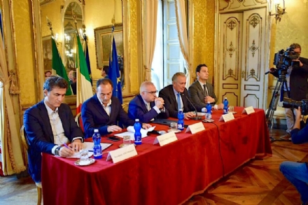 SICUREZZA - Un protocollo d'intesa per rendere più vivibili stazioni e treni
