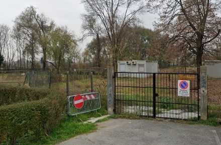 MONCALIERI - L'ex campo da calcio del Tetti Piatti ormai è diventato uno scempio