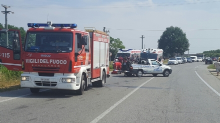 CARMAGNOLA - Doppio schianto sulla famigerata 393: due turisti tedeschi in ospedale