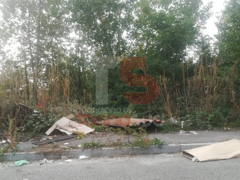 MONCALIERI - Maxi discarica in borgata Carpice: esposto dei cittadini