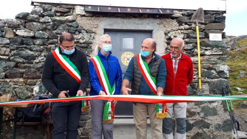 MONTAGNA - È stato inaugurato ufficialmente il Bivacco Carmagnola - FOTO