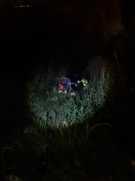 MONCALIERI - Scontro sulla sopraelevata: un'auto vola giù nella scarpata