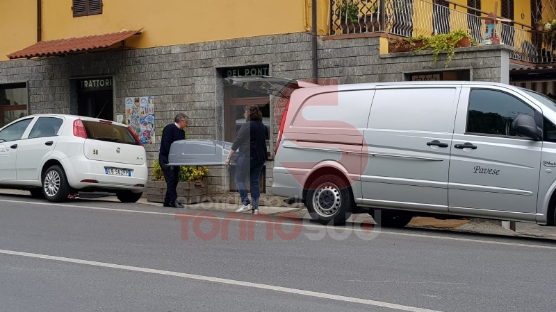 BEINASCO - Muore folgorato dalla macchina del caffè in un bar di Rivara. Ferito il figlio - FOTO