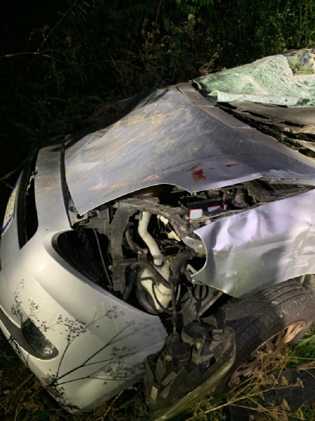 MONCALIERI - Scontro sulla sopraelevata: un'auto vola giù nella scarpata