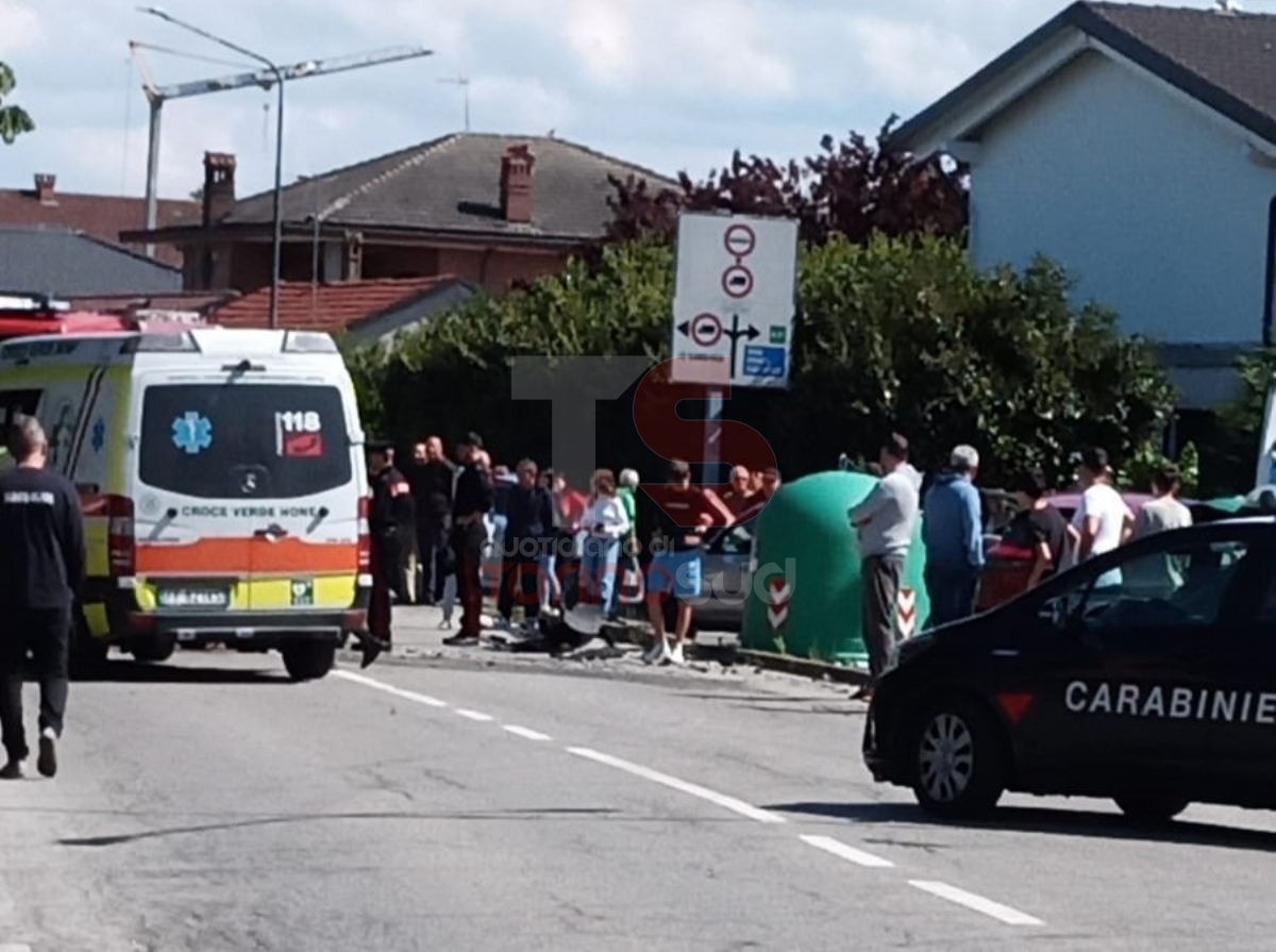CANDIOLO - Terribile incidente vicino al passaggio a livello: due automobilisti feriti - FOTO