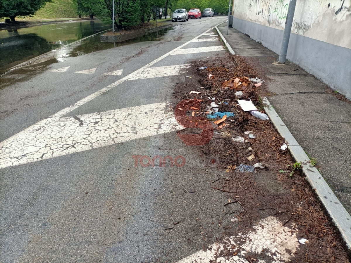 MALTEMPO - Bomba d'acqua nella notte in cintura sud: allagate porzioni di Vinovo e Nichelino. Danni anche a Moncalieri