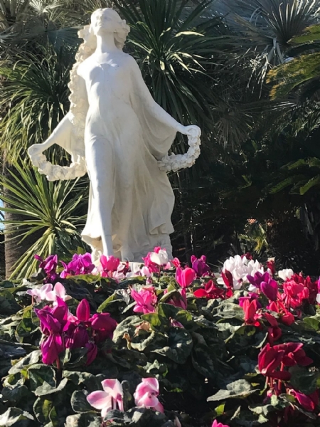 Fiori, parchi e giardini: Sanremo è la perla della Riviera Ligure