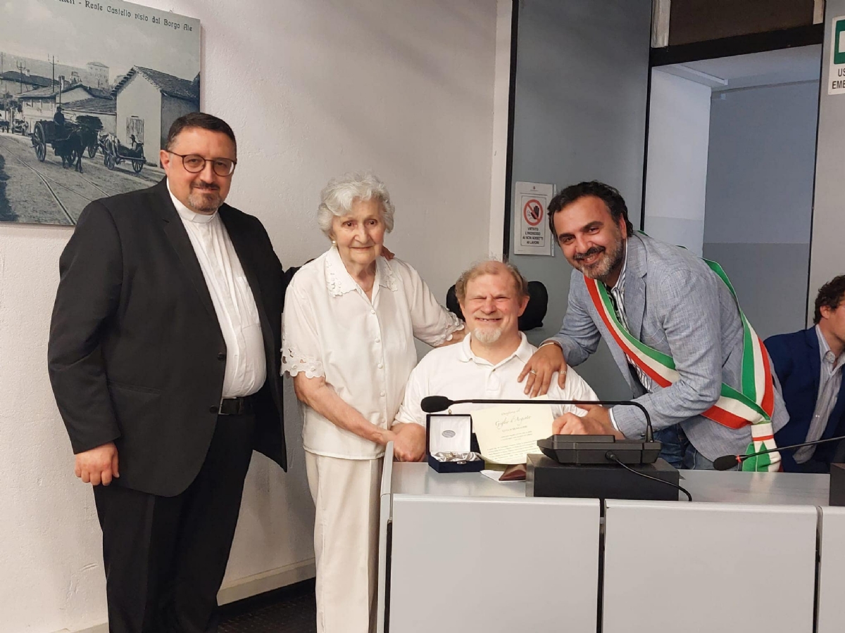 MONCALIERI - Il Giglio d'Argento consegnato ai moncalieresi che fanno grande la città - FOTO