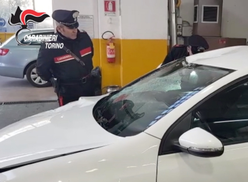 OMICIDIO STRADALE STUPINIGI - Preso il pirata della strada cha ha ucciso un uomo: è un operaio 34enne di Giaveno - FOTO e VIDEO