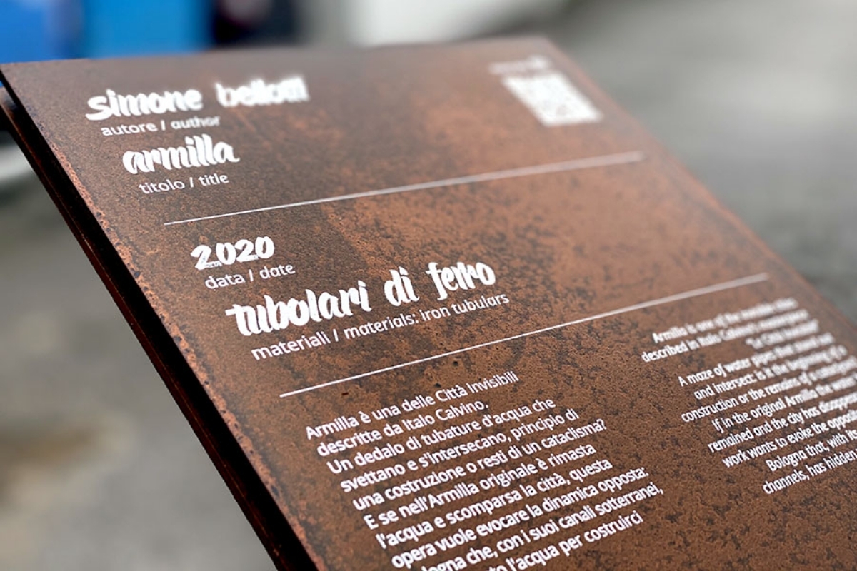 Insegne artistiche, uniche, ricercate e personalizzate: la risposta è l'acciaio Corten