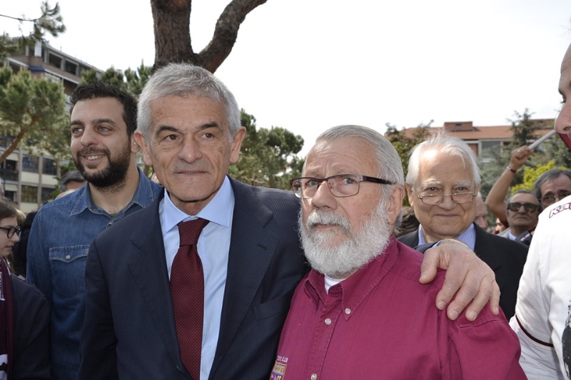 NICHELINO - Il giardino di via Trento intitolato al mitico Valentino Mazzola - FOTO