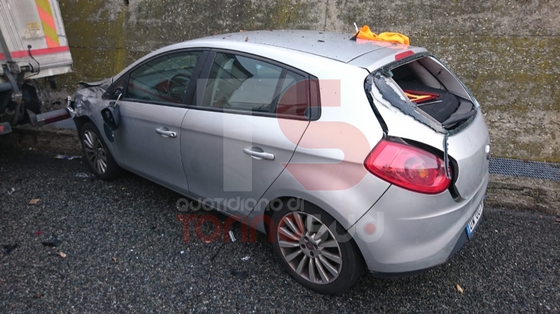 ORBASSANO - Incidente stradale al Sito: tre feriti portati al Cto - FOTO