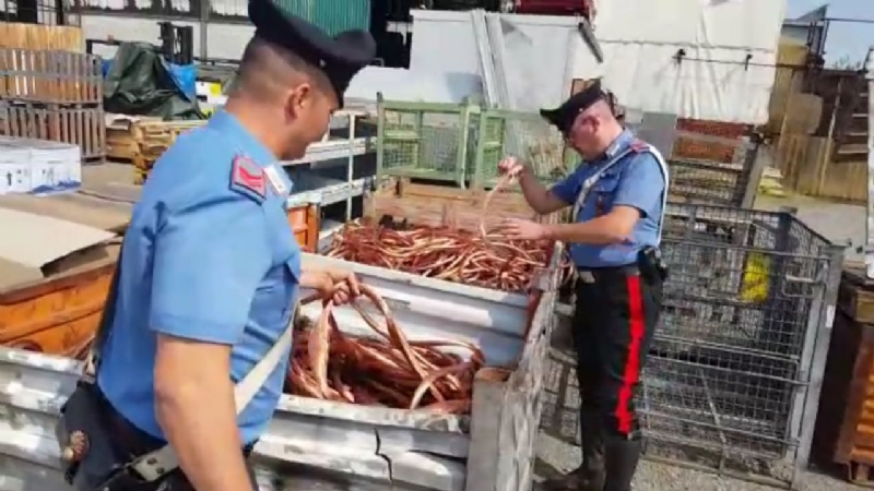 MONCALIERI - Furto di motori Ferrari: i carabinieri hanno fermato tre persone - FOTO e VIDEO