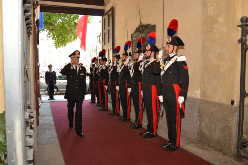 MONCALIERI - Il comandante generale dell'Arma fa visita ai carabinieri di Moncalieri