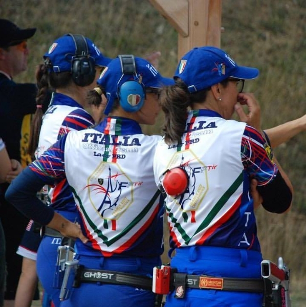 LA LOGGIA - Encomio solenne per la «cecchina» dei vigili