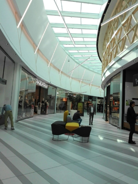 NICHELINO - Inaugurata "I Viali" la galleria commerciale vicino Carrefour - LE FOTO -