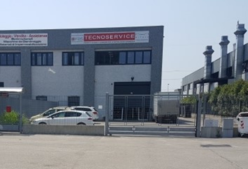 MONCALIERI - Due assalti falliti in una notte da Tecnoservice e Norauto