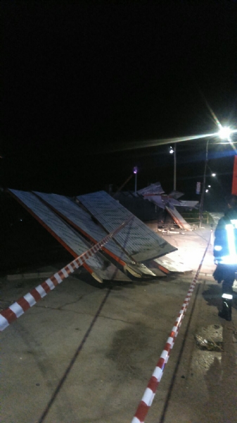 TROMBA D'ARIA: Gravi danni e disagi sparsi ovunque, ma nessuna vittima. LE FOTO DEL DISASTRO