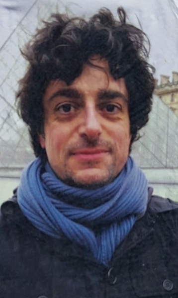 MONCALIERI - Folla silenziosa ai funerali di Andrea Stra: «La Madonna del Rocciamelone ti guiderà nel tuo cammino»