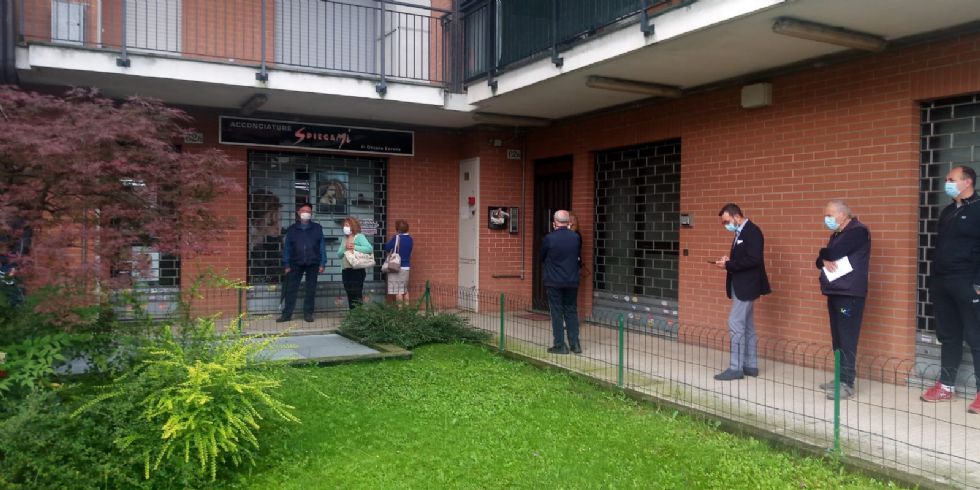 PIOSSASCO - Code e attese allo sportello Asl per gli orari ridotti