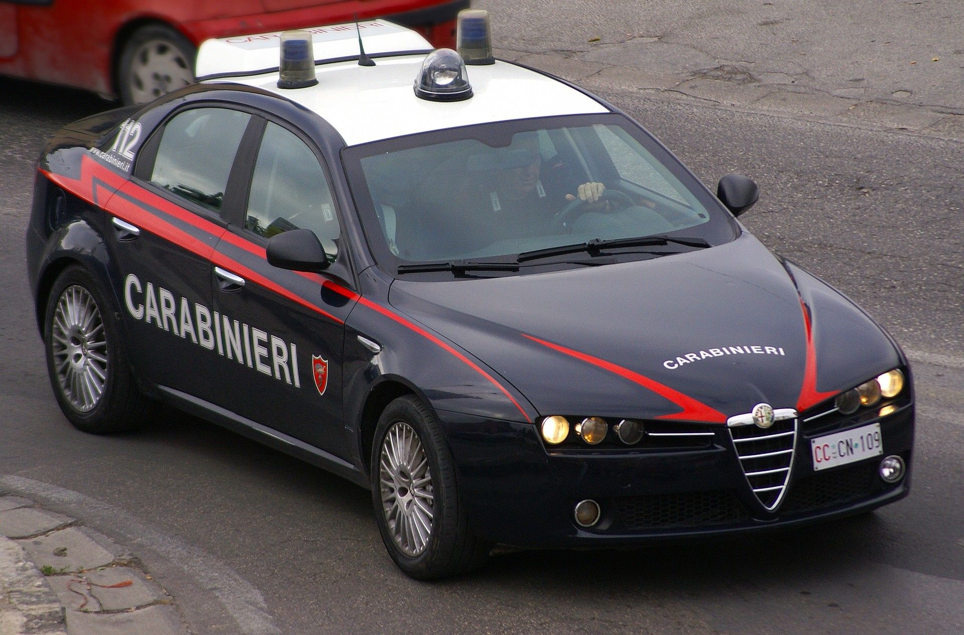 NICHELINO - Si inventa nome e cognome per eludere i controlli anti Covid: denunciato