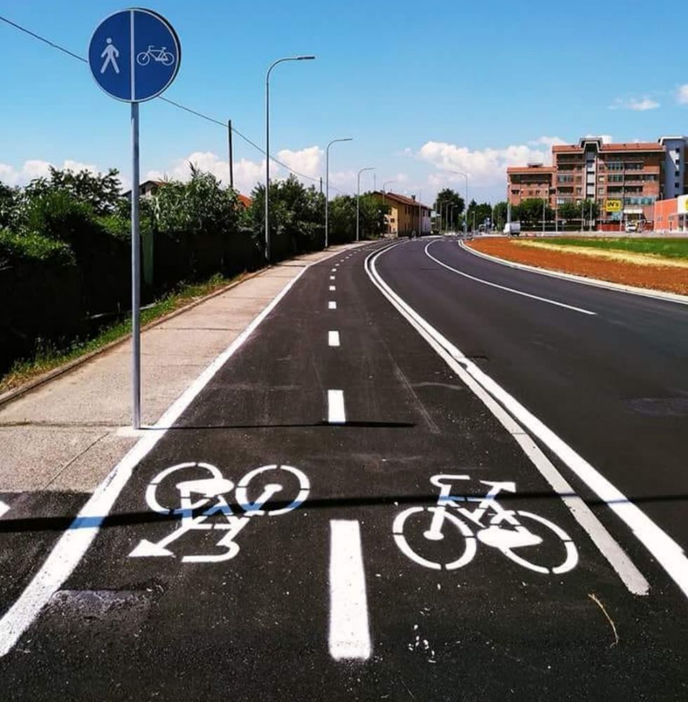 PIOSSASCO - Potenziata la rete di piste ciclabili in città