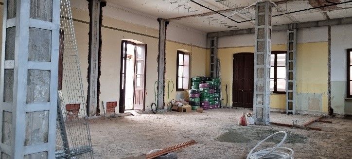 ORBASSANO - Proseguono a ritmo serrato i lavori per il recupero del vecchio municipio