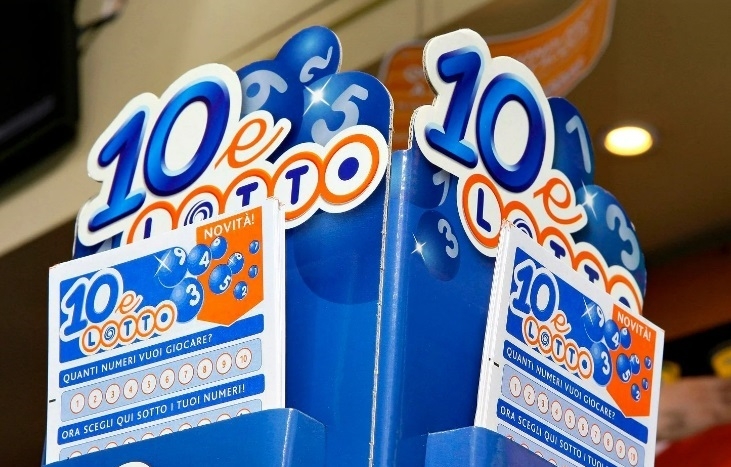 CARMAGNOLA - Gioca 3 euro e ne vince 100 mila euro con il 10 e Lotto