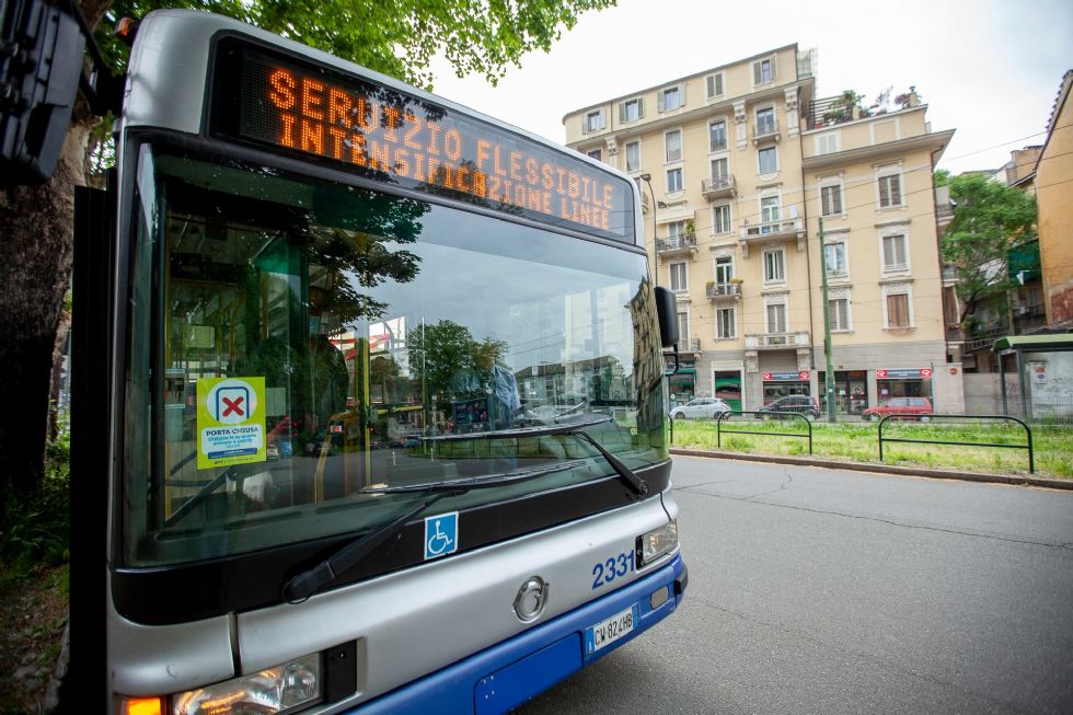 TORINO SUD - Revocato lo sciopero dei mezzi pubblici: lunedì, primo giorno di scuola, trasporti regolari