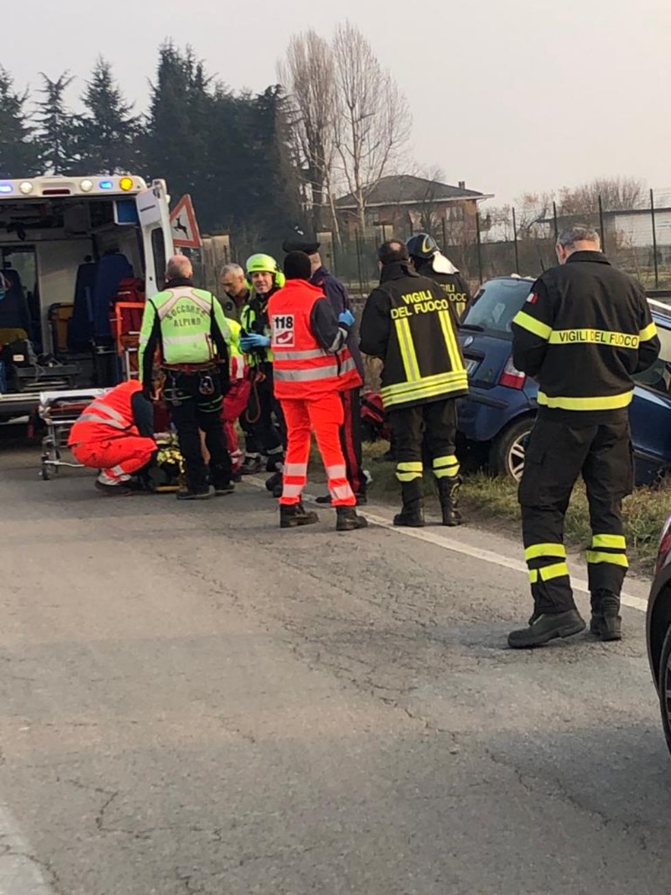 PIOBESI - Perde il controllo dell'auto sulla provinciale 142: donna di 63 anni grave al Cto