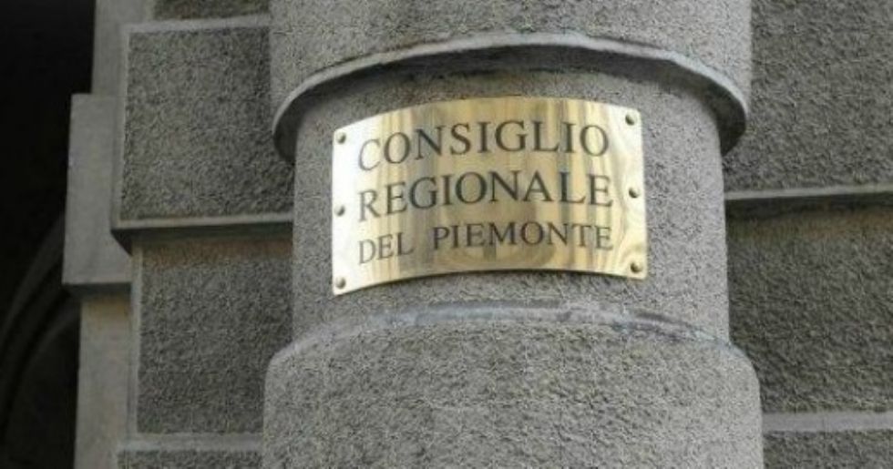 VIRUS - Nel gruppo Pd regionale, la fronda che vuole il commissariamento dell'Unit di crisi