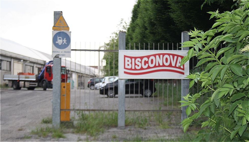 CARMAGNOLA - Per i lavoratori Bisconova ipotesi cassa integrazione dopo l'incendio