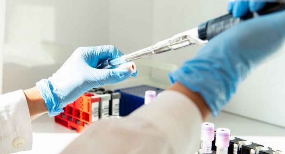 LA LOGGIA - Il laboratorio covid potrà analizzare gli sviluppi del virus