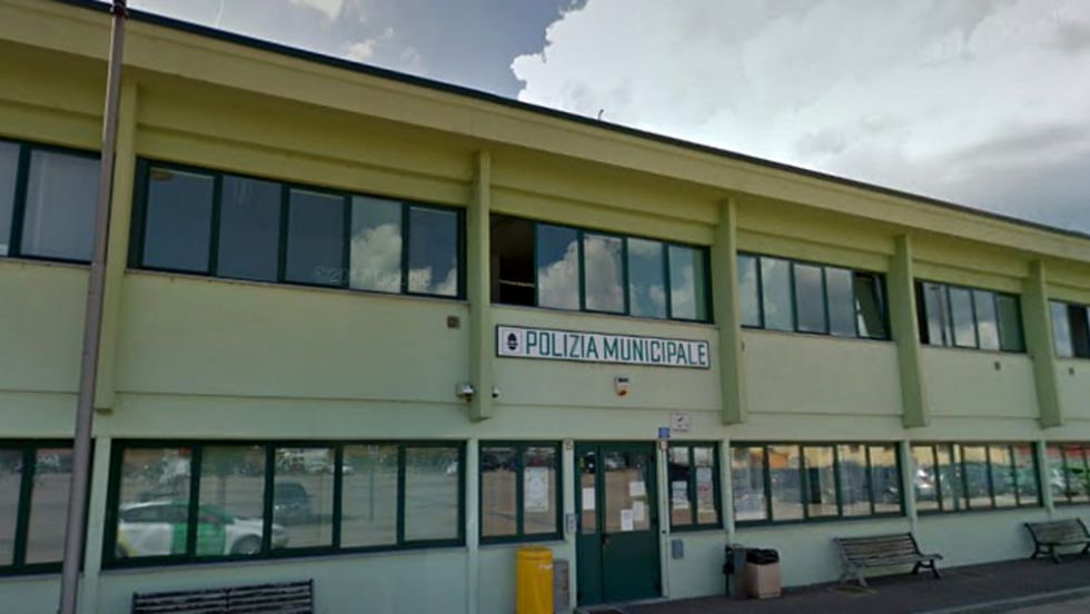 VINOVO - L'affittacamere abusivo chiuso dalla polizia locale a Garino