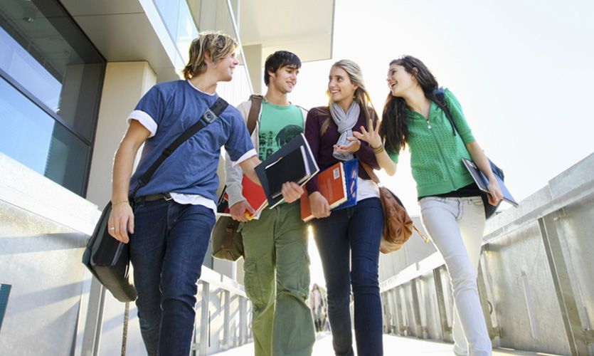 NICHELINO - Bando pubblico Nichelino Universitaria: sostegno economico per gli studenti