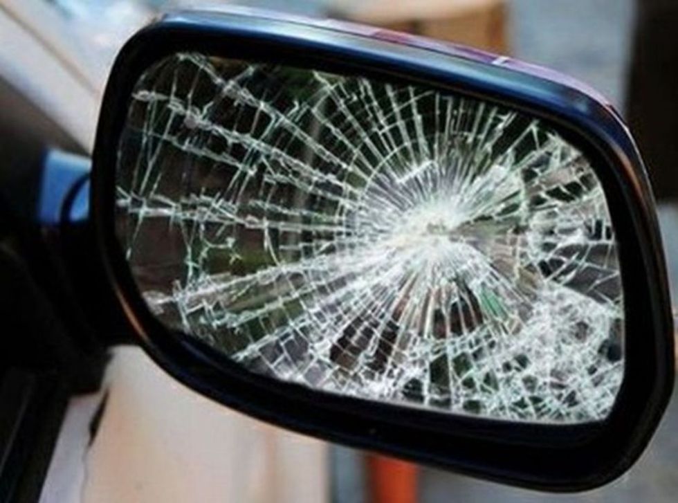 MONCALIERI - Tornano i truffatori dello specchietto: allerta sulle strade