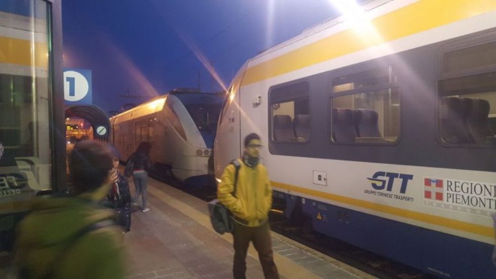 TROFARELLO - Treni guasti per il caldo, oggi alle 18 linea per Chieri soppressa