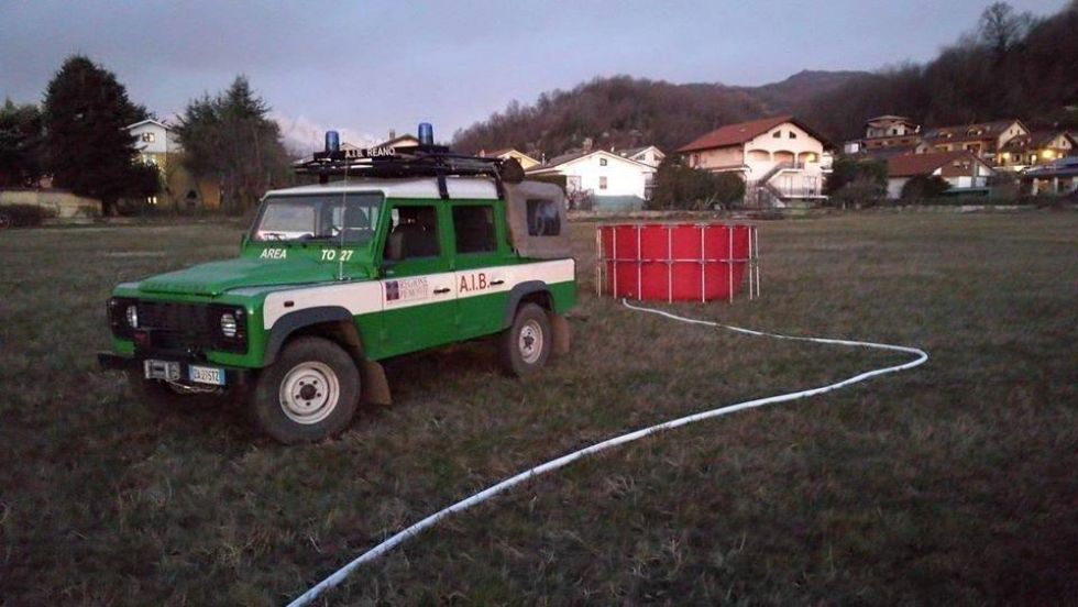 SANGANO - Spento in serata l'incendio a Pietraborga: monitoraggio per tutta la notte