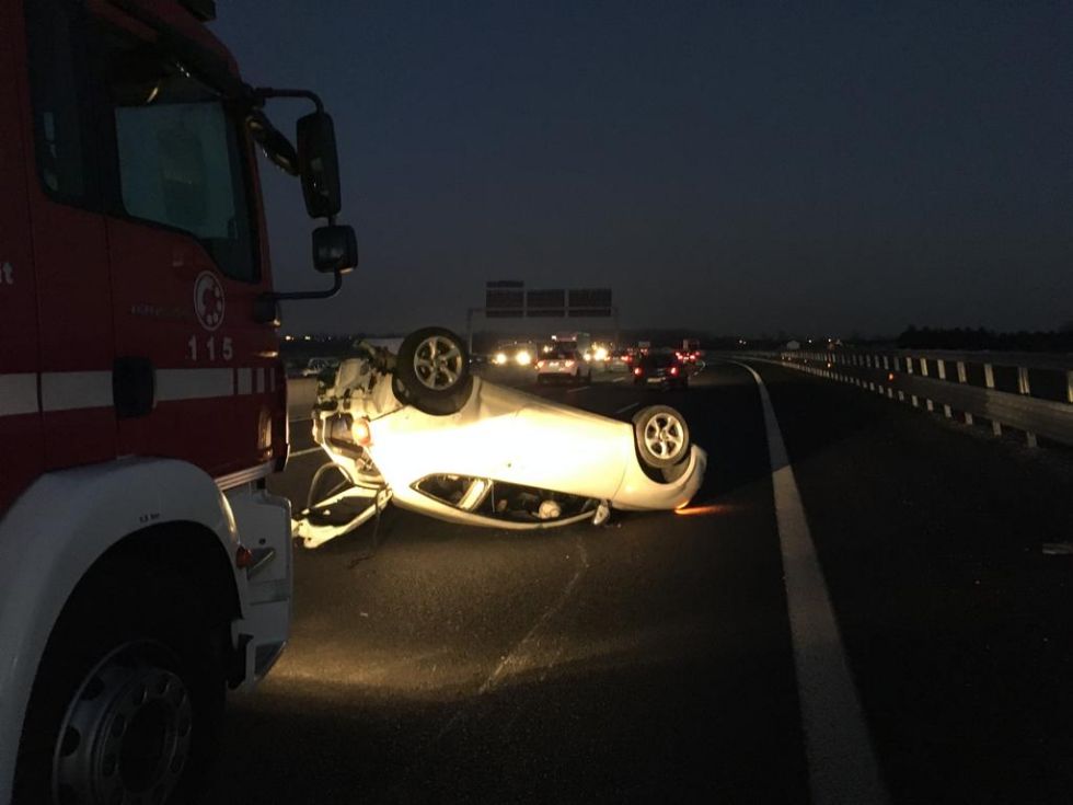 LA LOGGIA - Incidente sulla tangenziale: due feriti in ospedale