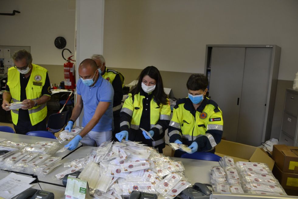 NICHELINO - Anche in città arrivano le mascherine per tutti