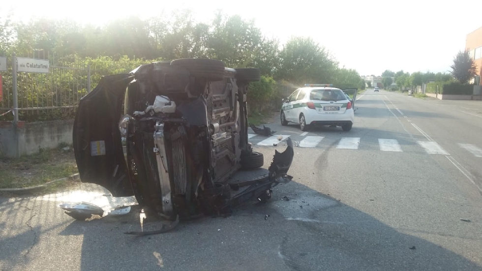 NICHELINO - Brutto incidente in zona industriale: un ferito
