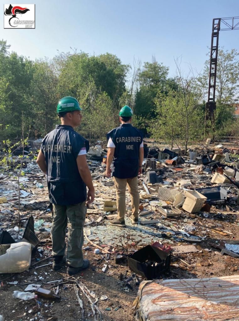 MONCALIERI - Sequestro ambientale dei carabinieri del Noe all'ex Firsat